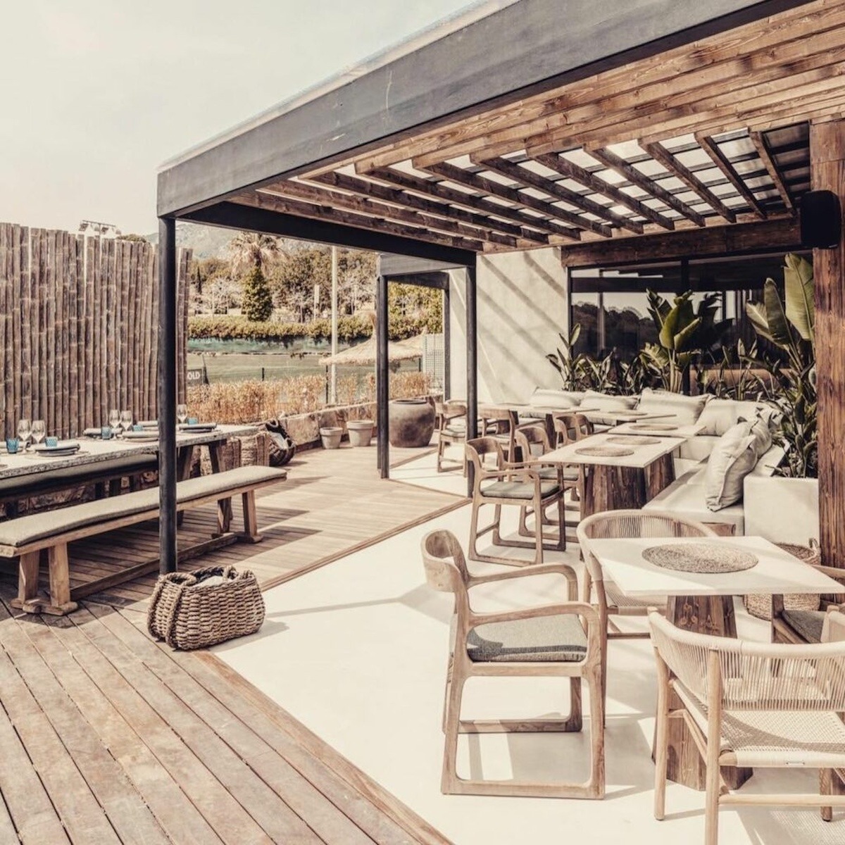 Beach club UM Mallorca 7