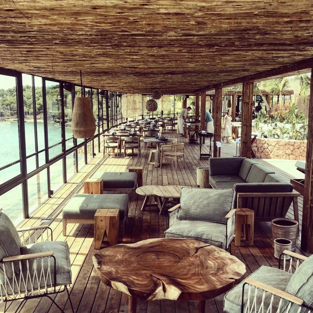 Beach club UM Mallorca 8
