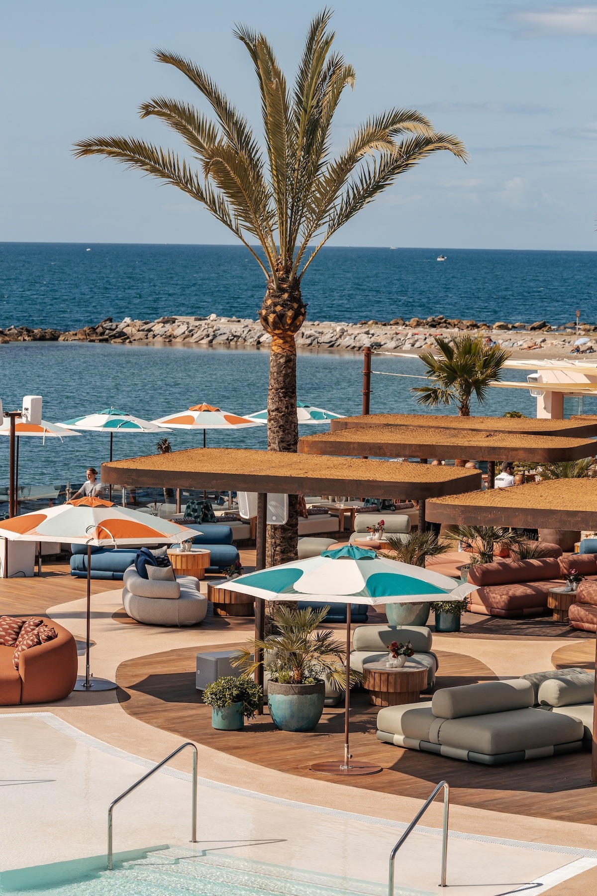 OCEAN CLUB