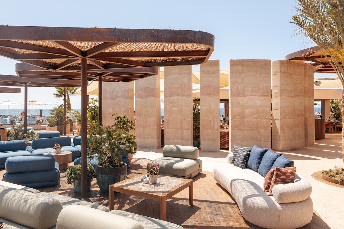 OCEAN CLUB 12