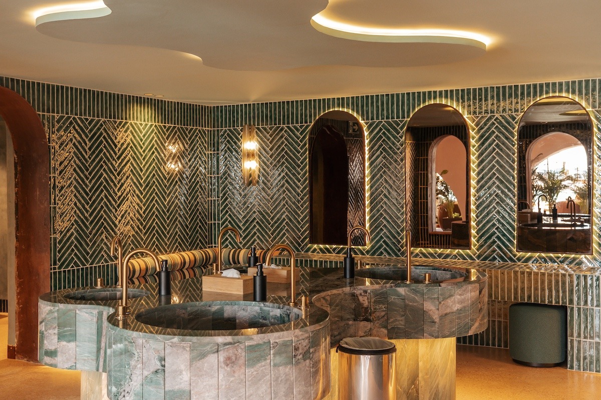 OCEAN CLUB 11